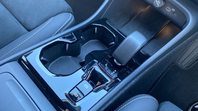 Volvo XC40 2.0 B3P Plus Black Edition 5dr Auto Petrol Estate